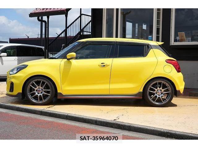 Suzuki SWIFT 2018-03 8343863-1
