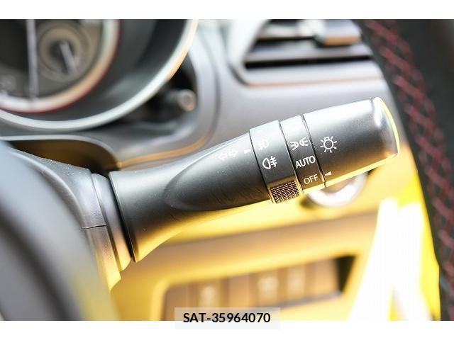Suzuki SWIFT 2018-03 8343863-14