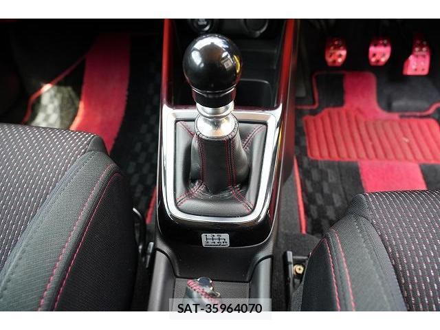 Suzuki SWIFT 2018-03 8343863-5