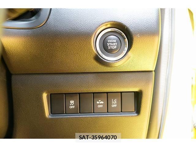 Suzuki SWIFT 2018-03 8343863-7