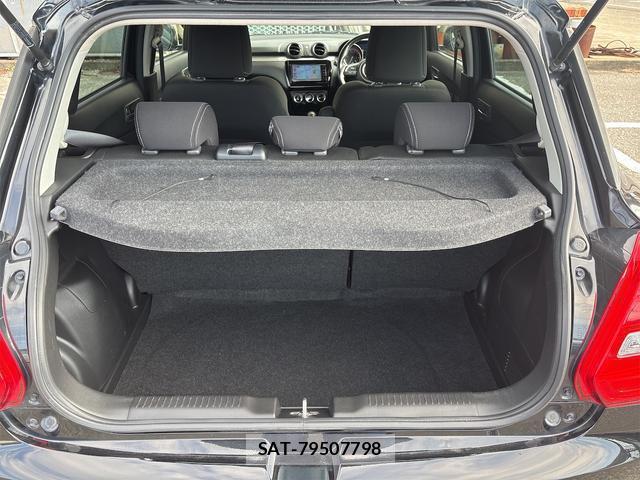Suzuki SWIFT 2018-03 8342321-15