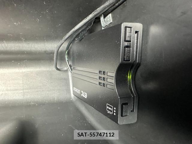 Suzuki SWIFT 2017-03 8344237-15