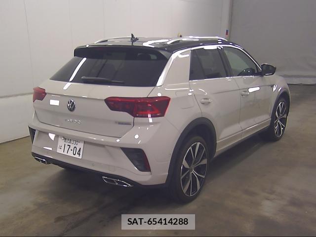 VolksWagen T-ROC 2023-03 8343803-1