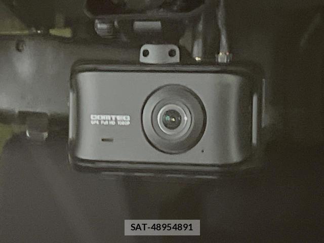 Toyota TANK 2018-04 8344031-6