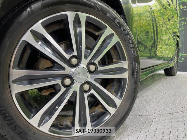 Daihatsu TANTO 2013-11 8342294-12