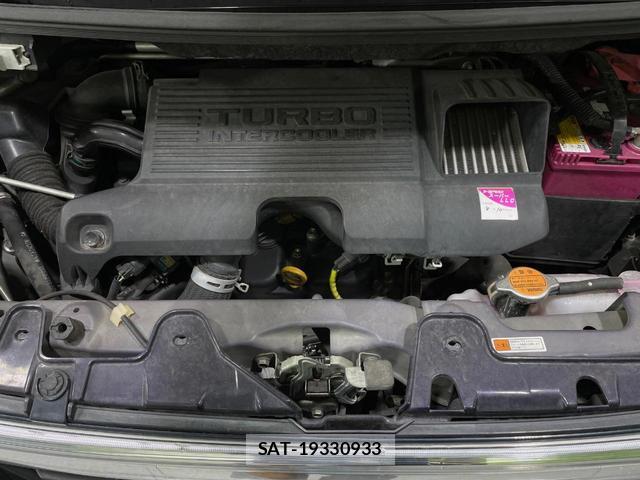 Daihatsu TANTO 2013-11 8342294-17