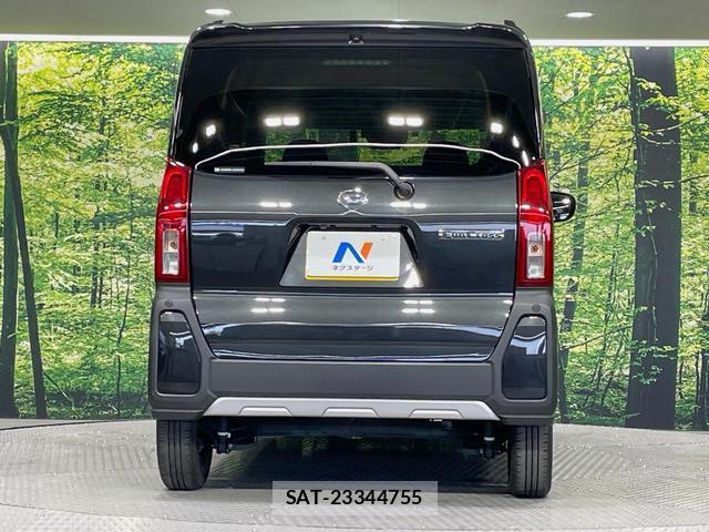 Daihatsu TANTO 2023-10 8342297-13
