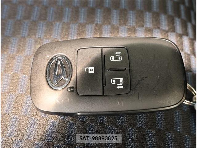 Daihatsu TANTO 2025-08 8342447-16