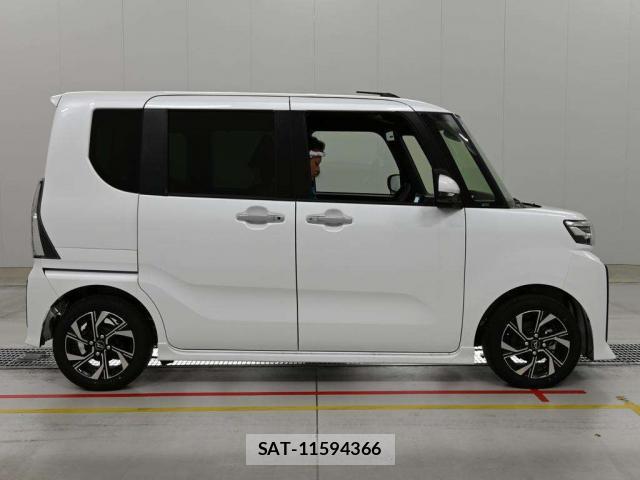 Daihatsu TANTO 2025-11 8342548-9