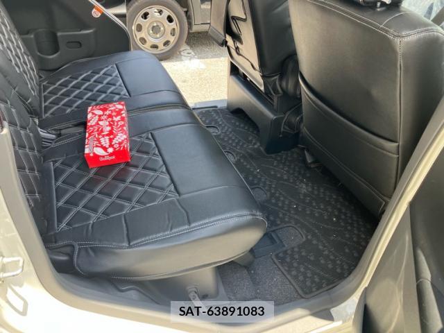 Daihatsu TANTO 2009-11 8343505-15