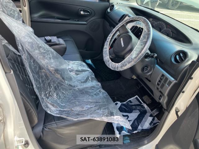 Daihatsu TANTO 2009-11 8343505-9