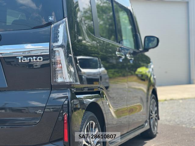 Daihatsu TANTO 2023-06 8343695-17