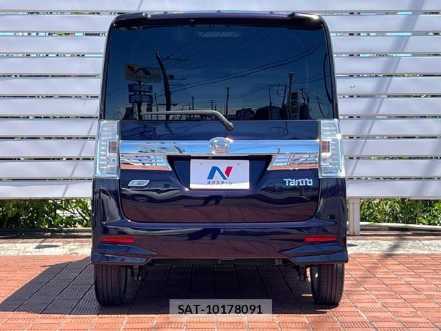 Daihatsu TANTO 2013-12 8344061-14