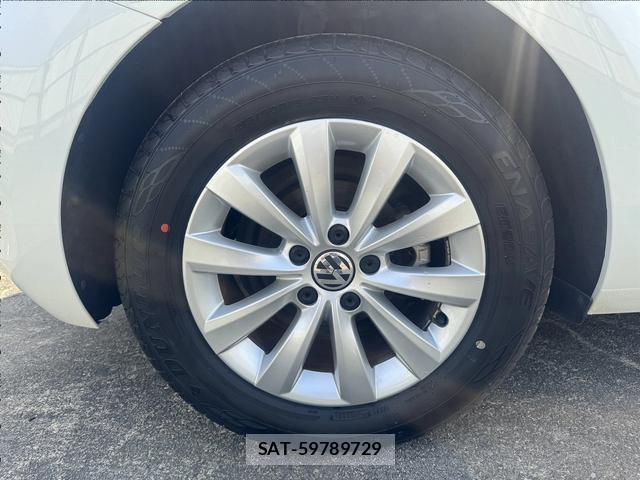 VolksWagen THE BEETLE 2013-04 8343174-6