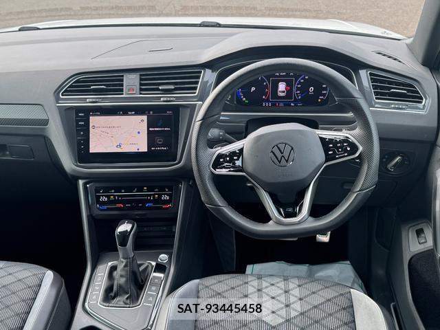 VolksWagen TIGUAN 2022-10 8343696-15