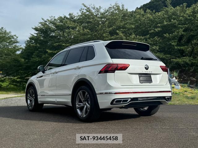 VolksWagen TIGUAN 2022-10 8343696-2