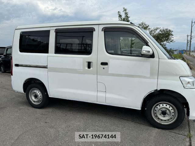 Toyota TOWNACE VAN 2021-07 8343655-4