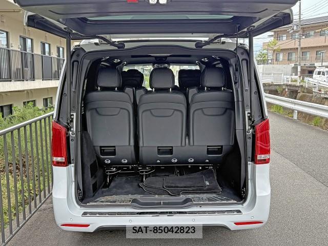 Mercedes Benz V-CLASS 2020-11 8342317-18