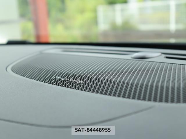Volvo V60 2019-07 8342076-17