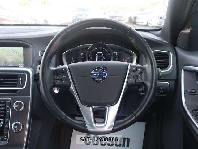 Volvo V60 2015-11 8342533-11