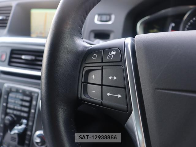Volvo V60 2015-11 8342533-13
