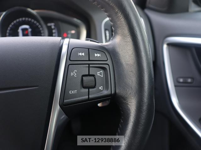Volvo V60 2015-11 8342533-14