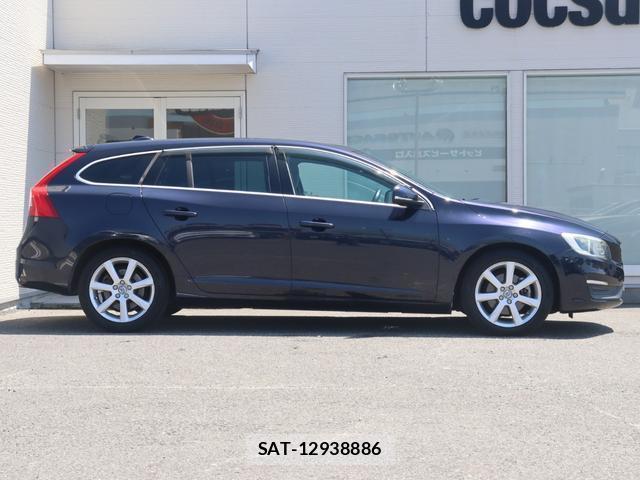 Volvo V60 2015-11 8342533-6