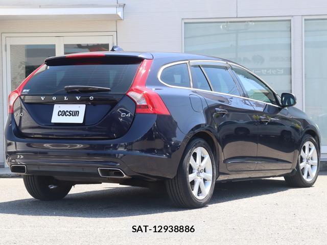 Volvo V60 2015-11 8342533-7
