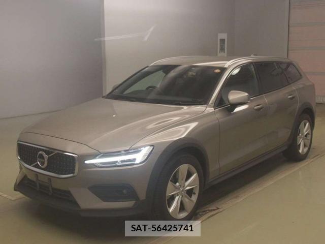 Volvo V60 2021-12 8343911-3