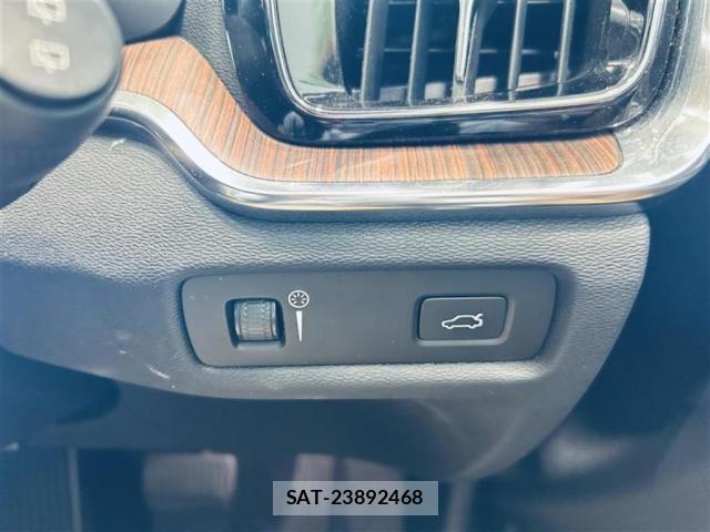 Volvo V60 2021-05 8343922-10