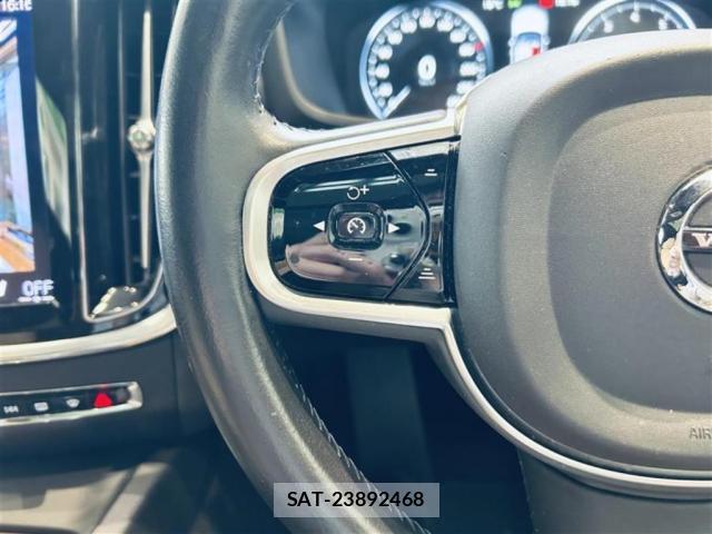 Volvo V60 2021-05 8343922-9