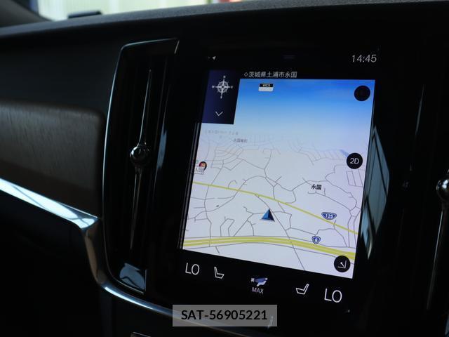 Volvo V90 2018-05 8342074-16