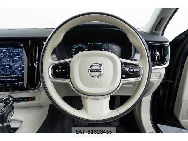 Volvo V90 2017-07 8343501-17