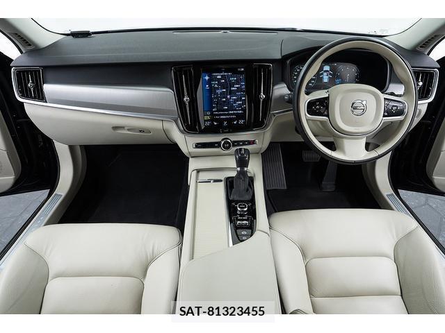 Volvo V90 2017-07 8343501-2