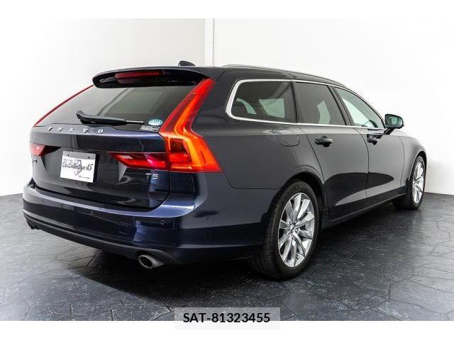 Volvo V90 2017-07 8343501-8