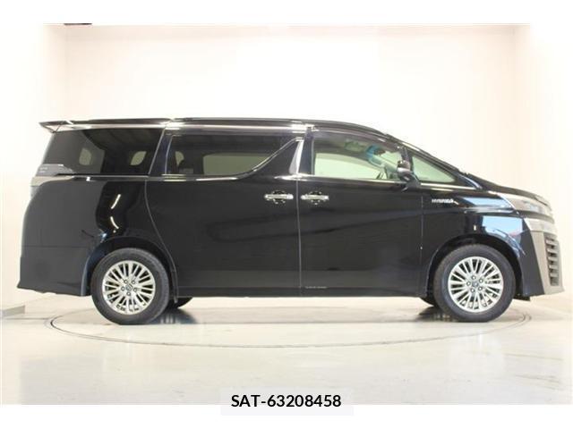 Toyota VELLFIRE 2019-03 8342144-12