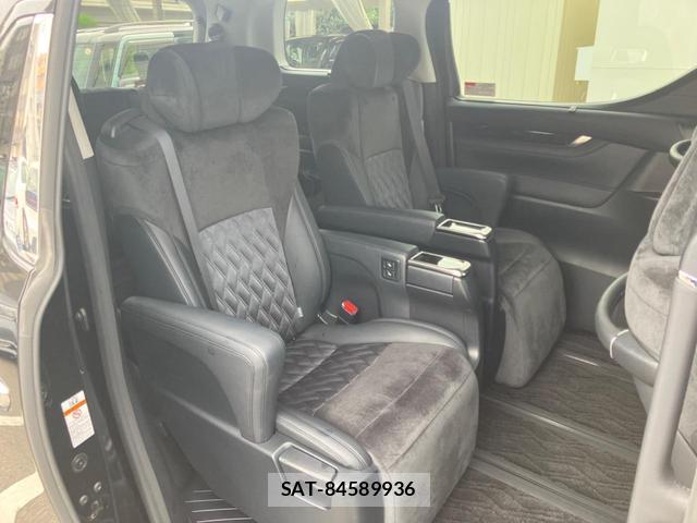 Toyota VELLFIRE 2016-10 8342479-8