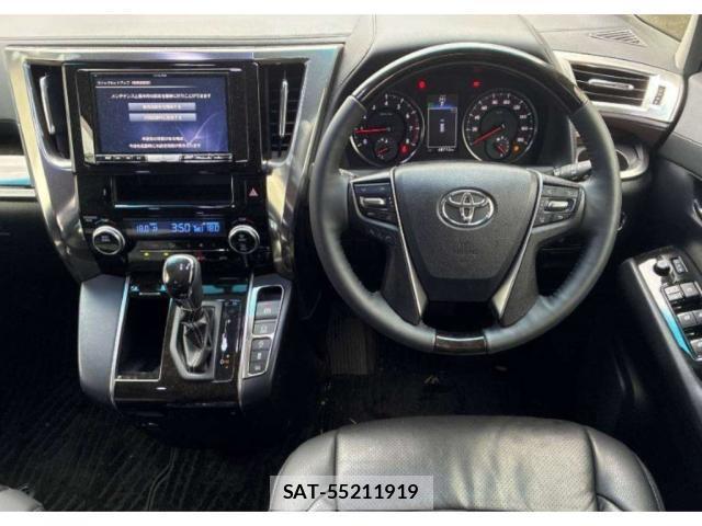 Toyota VELLFIRE 2015-10 8342659-2