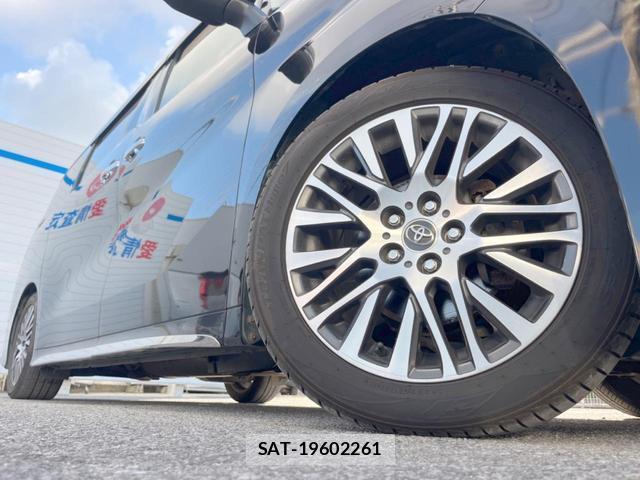 Toyota VELLFIRE 2016-04 8343339-14