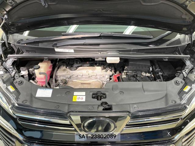 Toyota VELLFIRE 2018-06 8344254-17