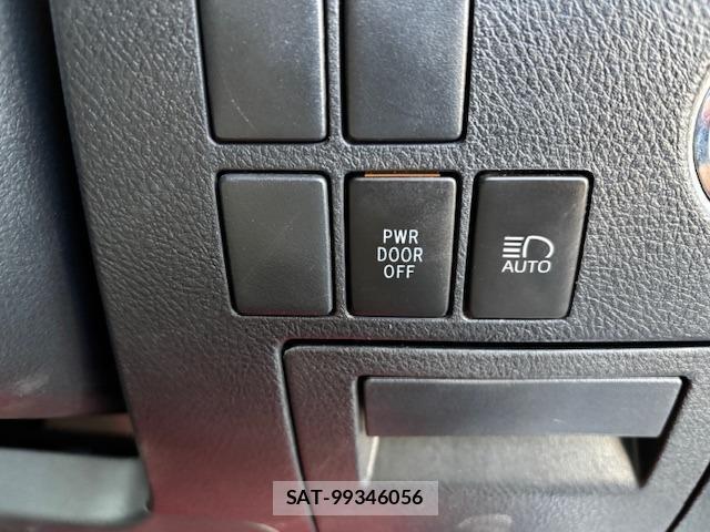 Toyota VELLFIRE 2018-10 8344322-12
