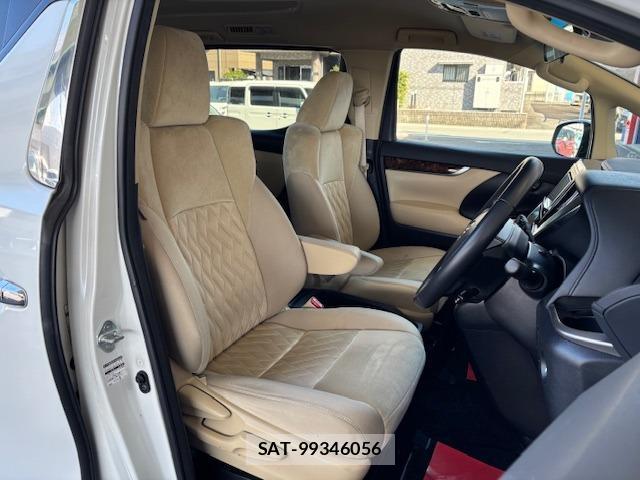 Toyota VELLFIRE 2018-10 8344322-2