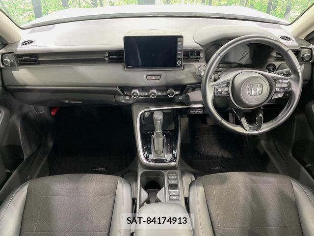 Honda VEZEL 2022-03 8342302-1