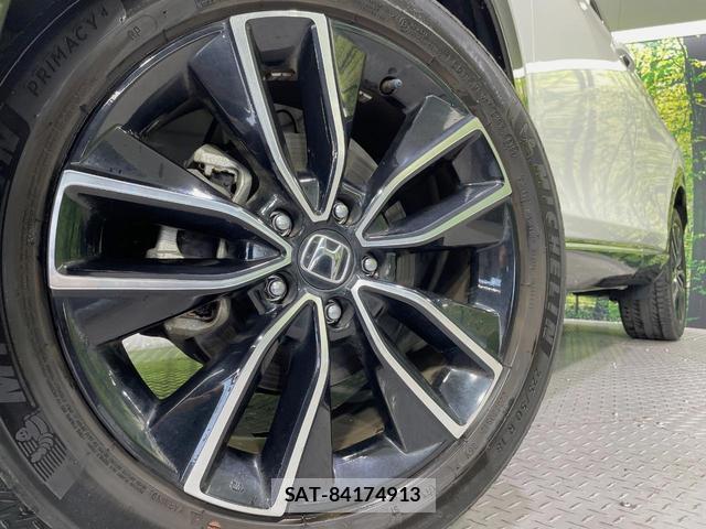 Honda VEZEL 2022-03 8342302-12