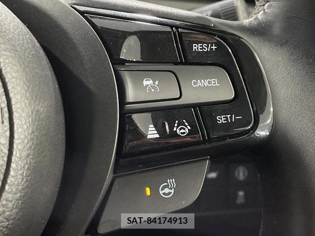 Honda VEZEL 2022-03 8342302-4