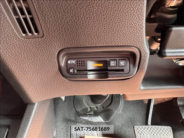 Honda VEZEL 2017-08 8343142-14
