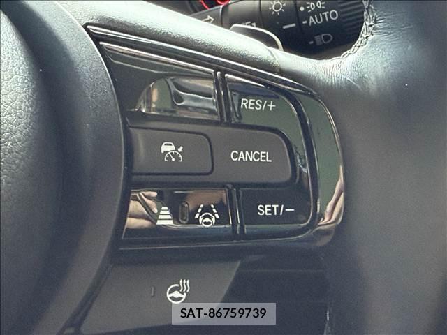 Honda VEZEL 2021-06 8343148-6
