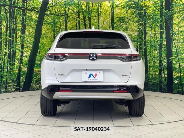 Honda VEZEL 2021-10 8343632-14