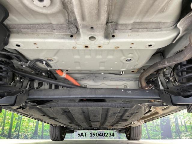 Honda VEZEL 2021-10 8343632-18