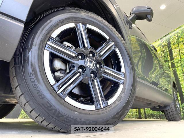 Honda VEZEL 2021-12 8343879-12
